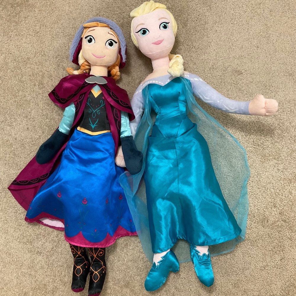 Disney 30” Plush Dolls Large Pair Elsa & Anna in FROZEN
